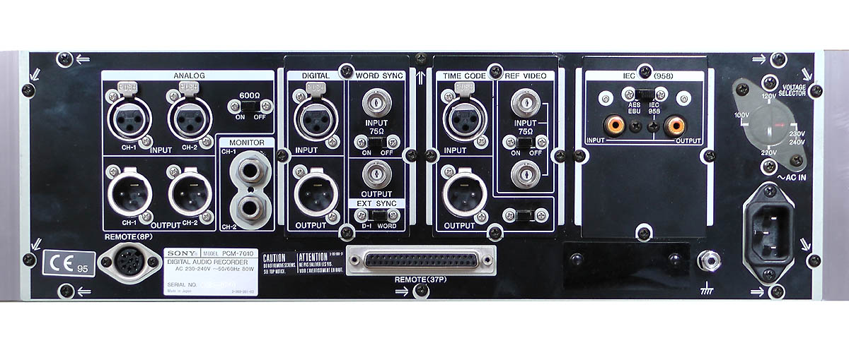 Sony PCM7010 DAT Digital audio recorder